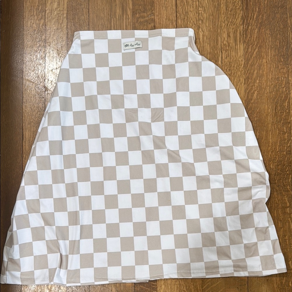 Itzy Ritzy Mom Boss 4-in-1 Tan Nursing Cover